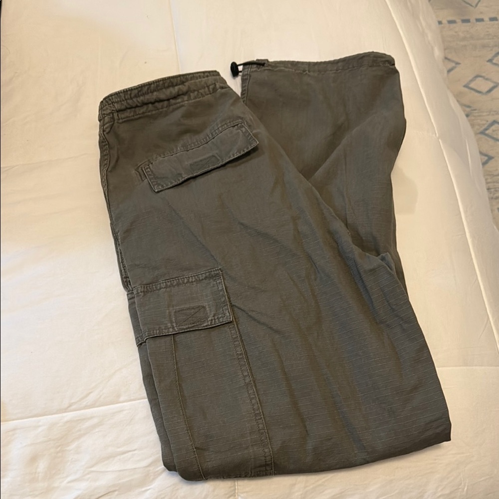 Brandy Melville Olive Cargo Pants